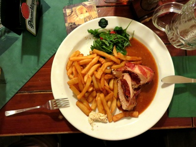 Endlich zu Essen . . .